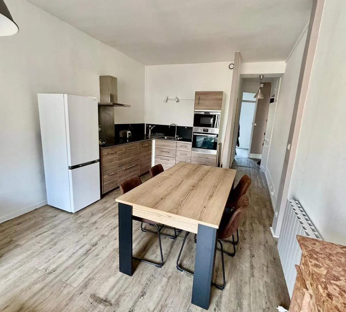 Beautiful Renovated Apartment, Internet, Tram Lyon 0*,  Francie