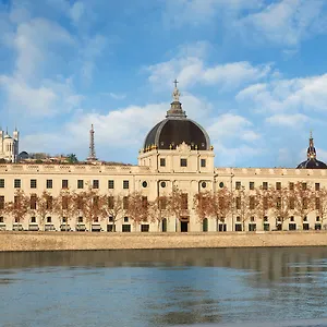 Отель Intercontinental - Dieu By Ihg, Лион